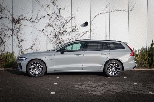 Volvo V60 T6 AWD Plus 257 kW image number 3