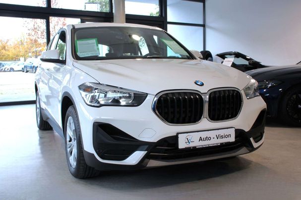 BMW X1 25e xDrive 162 kW image number 3