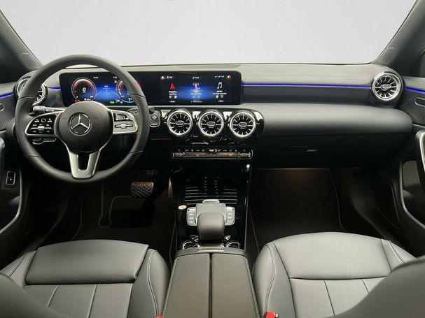 Mercedes-Benz CLA 250 Shooting Brake e Shooting Brake 160 kW image number 7