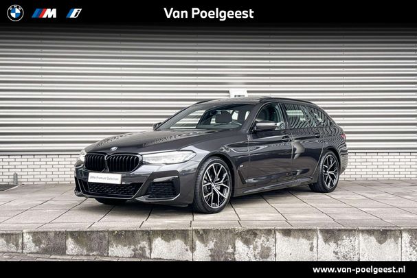 BMW 520i Touring 135 kW image number 1