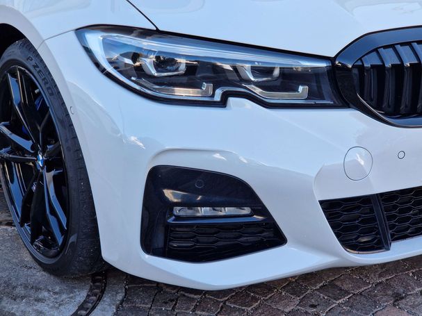 BMW 330d Touring xDrive M Sport 195 kW image number 6