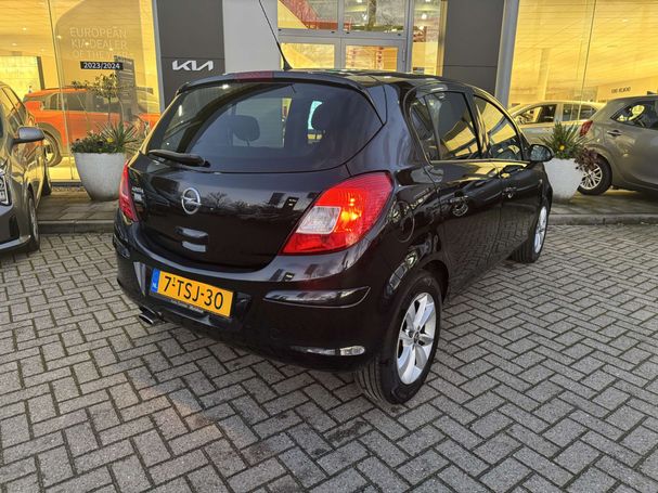 Opel Corsa 1.4 16V Edition 74 kW image number 3