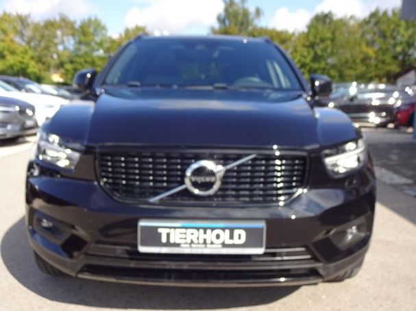 Volvo XC40 R Plug-in T4 Design 155 kW image number 9