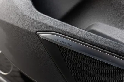 Car image 50
