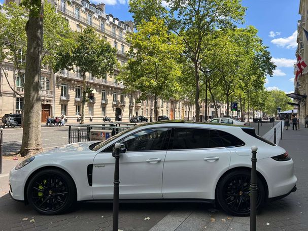 Porsche Panamera 4 Sport Turismo Hybrid PDK 340 kW image number 8