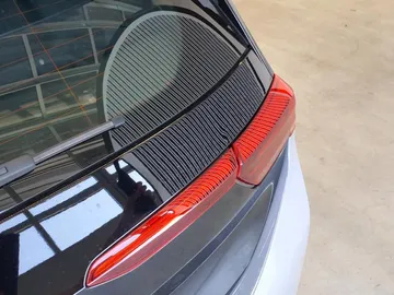 Car image 34