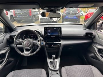 Car image 10