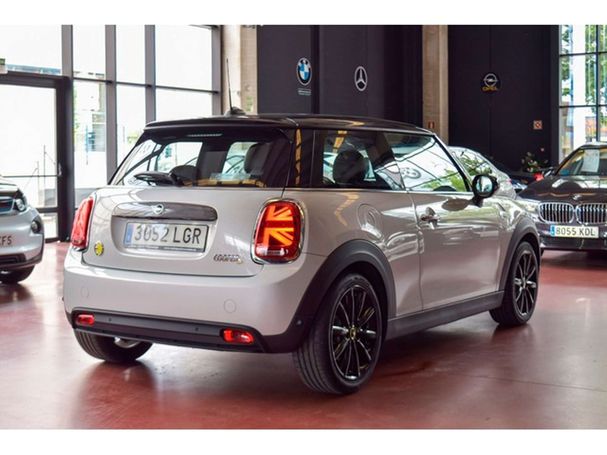 Mini Cooper SE M 135 kW image number 3