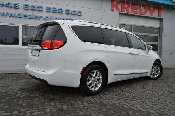 Chrysler Pacifica 214 kW image number 14