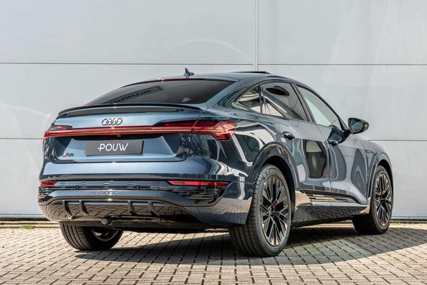 Audi Q8 50 quattro e-tron Sportback 95 kWh 250 kW image number 3