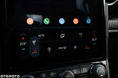 Car image 39