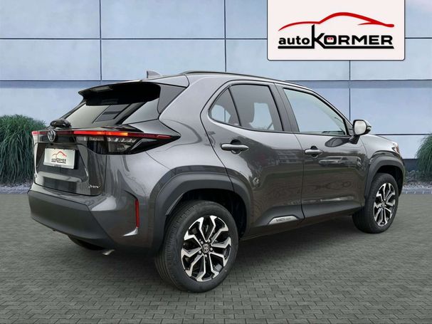 Toyota Yaris Cross Hybrid 130 Team 96 kW image number 2