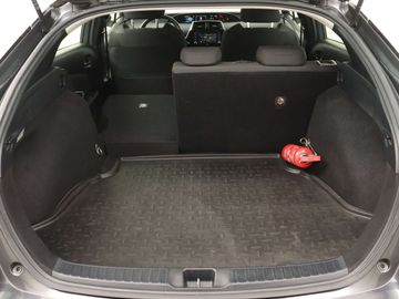 Car image 36