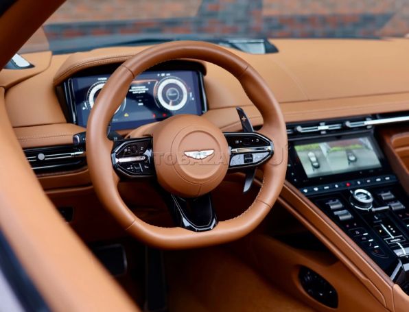 Aston Martin DB12 Volante 4.0 V8 500 kW image number 28