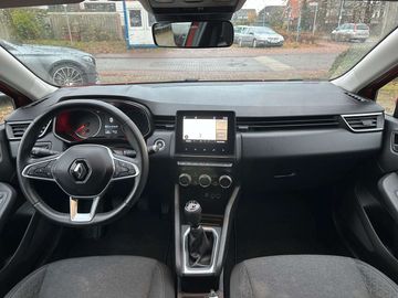 Car image 13