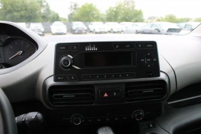 Car image 22