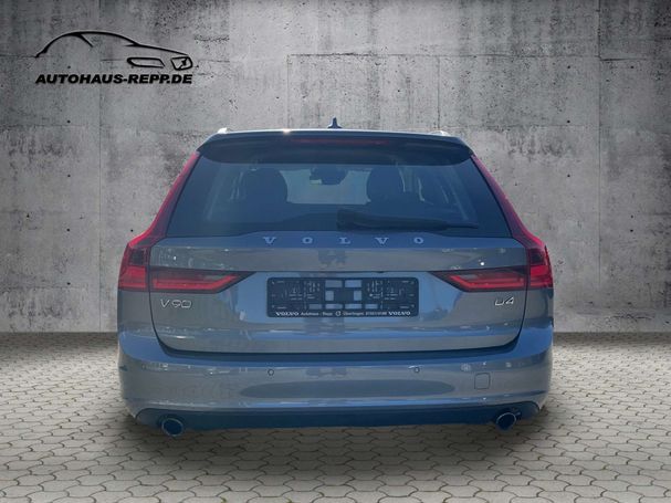 Volvo V90 D4 Momentum 140 kW image number 3