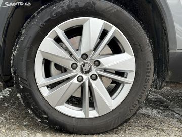 Car image 35