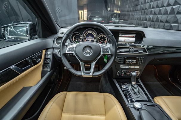 Mercedes-Benz C 63 AMG C 336 kW image number 14