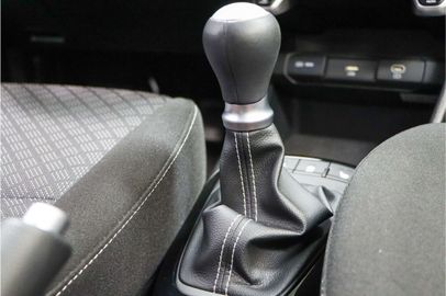 Car image 38