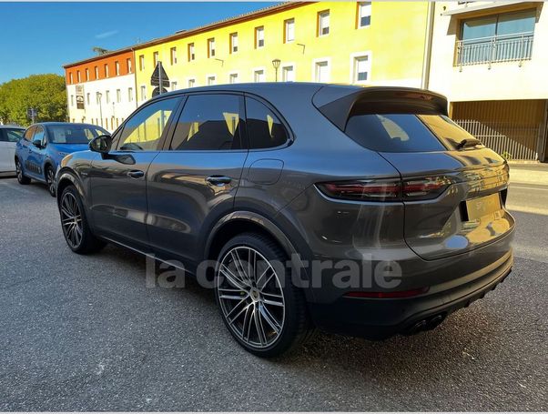 Porsche Cayenne E-Hybrid 340 kW image number 4