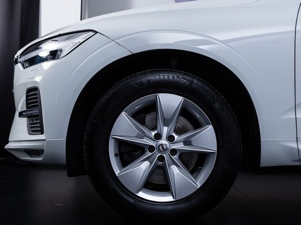 Volvo XC60 Momentum Pro 145 kW image number 6