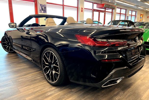 BMW 840i Cabrio xDrive 245 kW image number 1