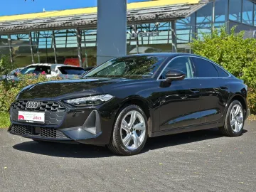 Car image 27