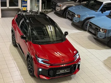 Car image 3