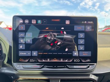 Car image 31