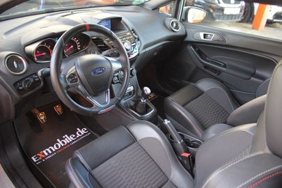 Car image 21