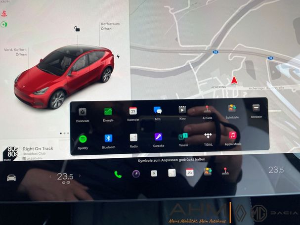 Tesla Model Y 220 kW image number 26