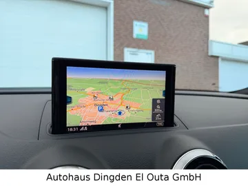 Car image 32
