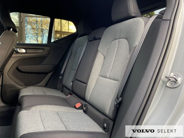 Volvo XC40 120 kW image number 15