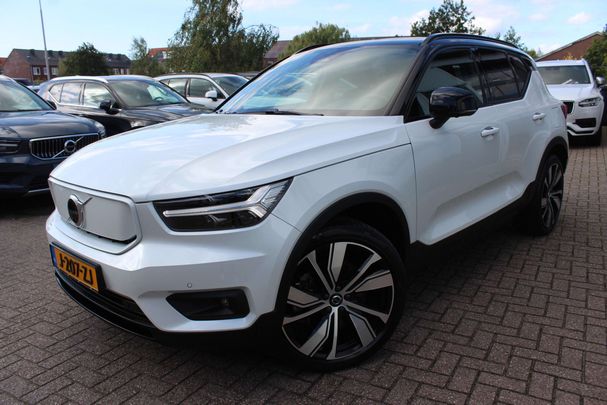 Volvo XC40 Recharge AWD 300 kW image number 9