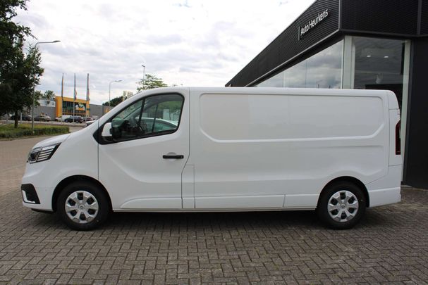 Renault Trafic Van L2H1 E-Tech 90 kW image number 4