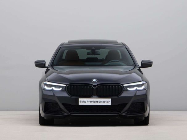 BMW 520i 135 kW image number 6