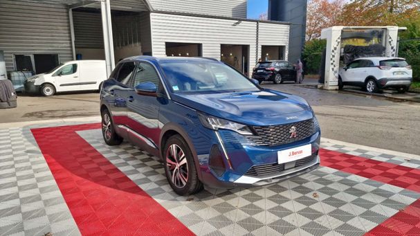 Peugeot 3008 BlueHDi 130 Allure 96 kW image number 1