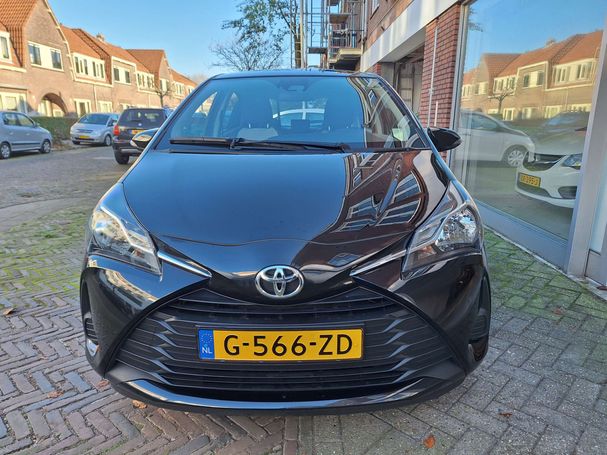 Toyota Yaris 1.0 VVT-i 54 kW image number 3