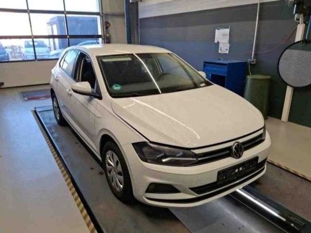 Volkswagen Polo 1.0 Comfortline 59 kW image number 2