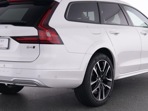 Volvo V90 Cross Country AWD B4 145 kW image number 10