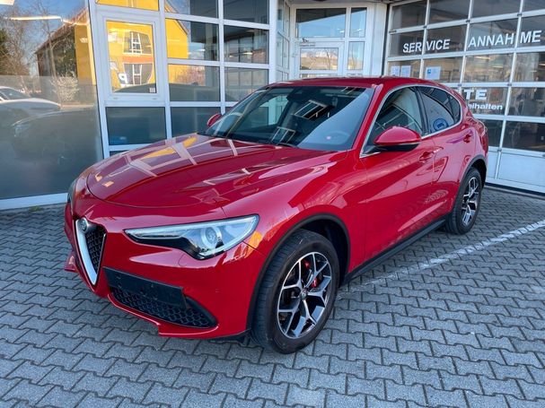 Alfa Romeo Stelvio 2.2 Diesel 16V AT8 Q4 Super 140 kW image number 1