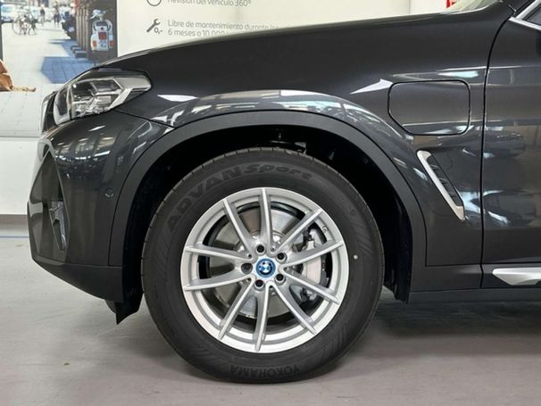 BMW X3 xDrive30e 215 kW image number 11