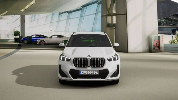 BMW X1 sDrive18i 100 kW image number 3