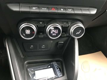 Car image 37