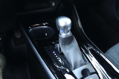 Car image 31