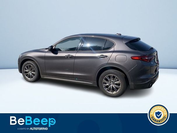 Alfa Romeo Stelvio 2.2 Q4 140 kW image number 9