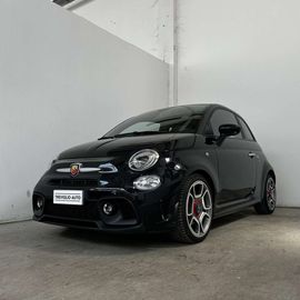 Car image 24