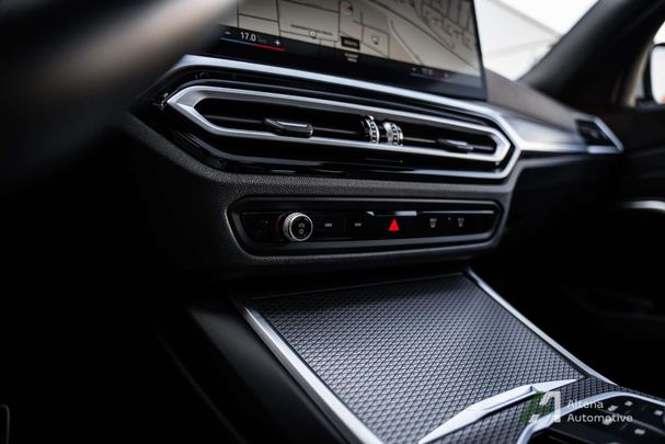 BMW 330 e Touring 215 kW image number 18