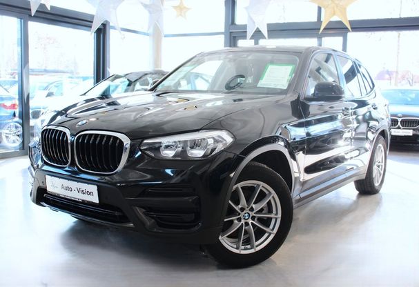 BMW X3 xDrive 140 kW image number 1